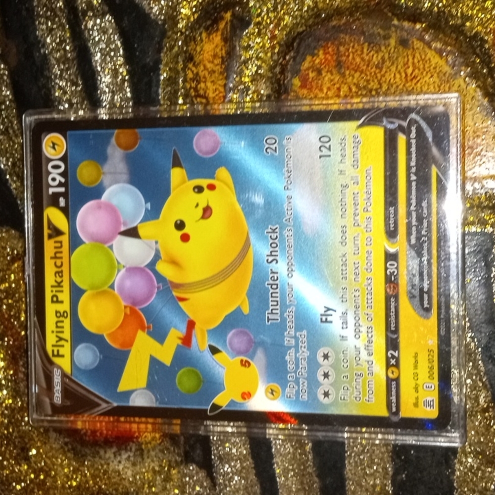Pokemon/ flying Pikachu